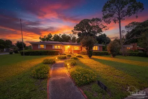 790 Whitney Dr, Pensacola, FL 32503