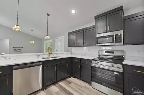 Kitchen - 4986 Guernsey Rd, Pace, FL 32571 photo 1 of 4