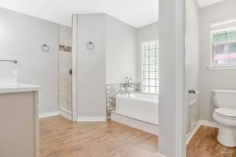 Bath - 3147 Sonya St, Pace, FL 32571 photo 1 of 9