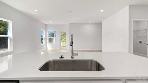 Kitchen - 8087 Fox Hunt Dr, Milton, FL 32583 photo 2 of 2