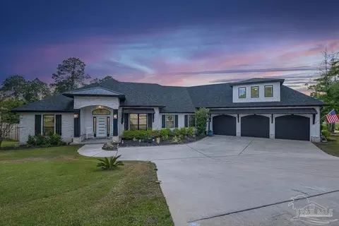 8981 Salt Grass Dr W, Pensacola, FL 32526