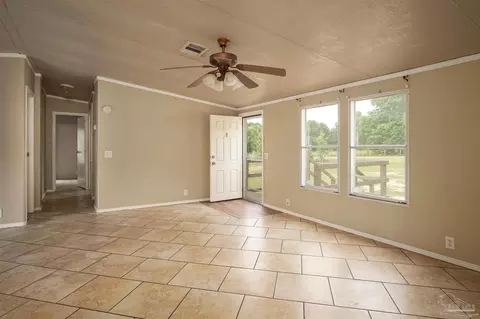 5180 Phoenix Dr, Milton, FL 32583 photo 4