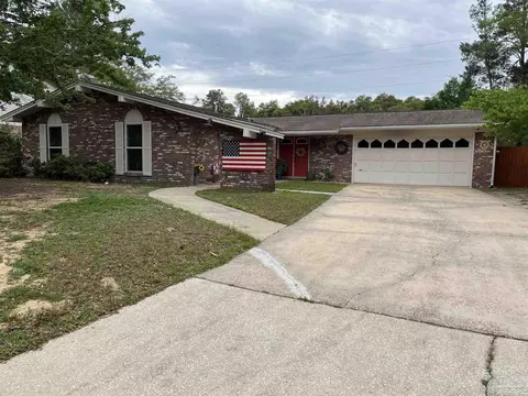 2410 Parker Dr, Niceville, FL 32578