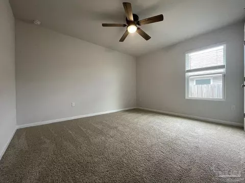 5628 Fulcina Ct, Milton, FL 32571