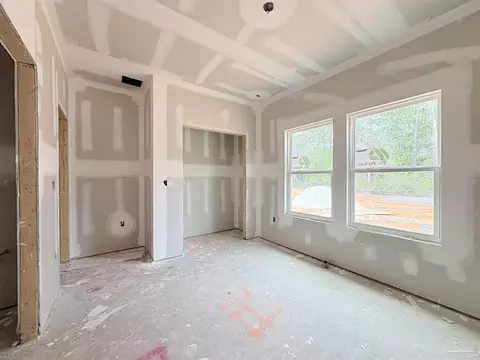Bedroom - 2940 N 17th Ave, Milton, FL 32583 photo 3 of 5