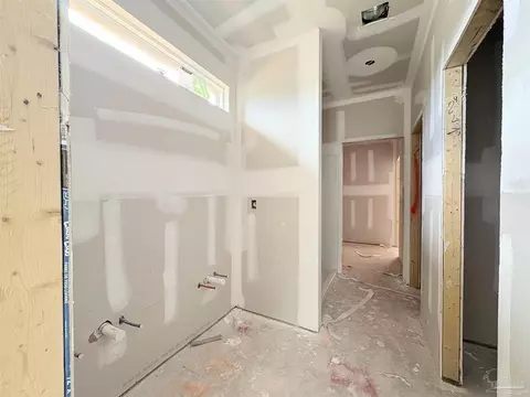 Entry Way - 2940 N 17th Ave, Milton, FL 32583 photo 8 of 8