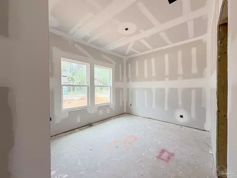 Bedroom - 2940 N 17th Ave, Milton, FL 32583 photo 2 of 5
