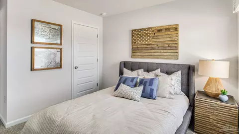 Bedroom - 9715 Dutton Ln, Milton, FL 32583 photo 10 of 13