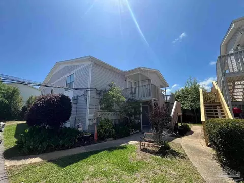1301 Redwood Ln #203, Gulf Breeze, FL 32563