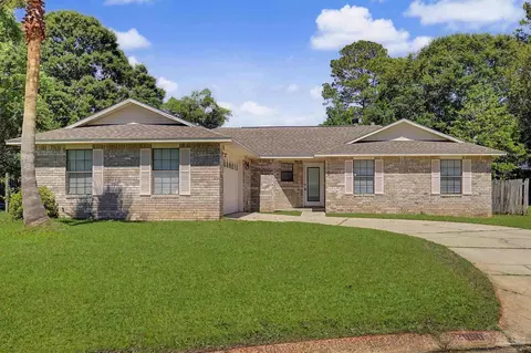 2090 Silverado Ct, Pensacola, FL 32506