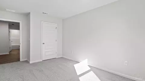 Bedroom - 6564 Firefly Dr, Milton, FL 32583 photo 5 of 9