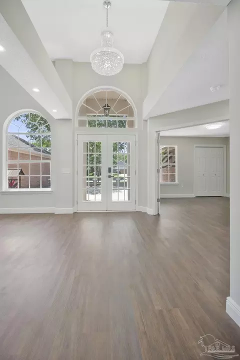 Entry Way - 116 Mt Pilot St, Cantonment, FL 32533 photo 2 of 3