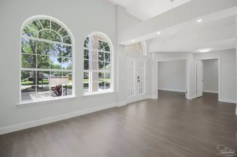 Living - 116 Mt Pilot St, Cantonment, FL 32533 photo 6 of 6
