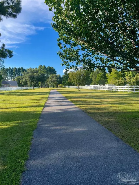 Entry Way - 116 Mt Pilot St, Cantonment, FL 32533 photo 4 of 4
