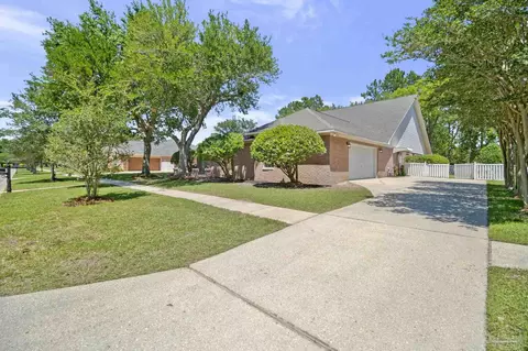 Exterior - 116 Mt Pilot St, Cantonment, FL 32533 photo 15 of 22