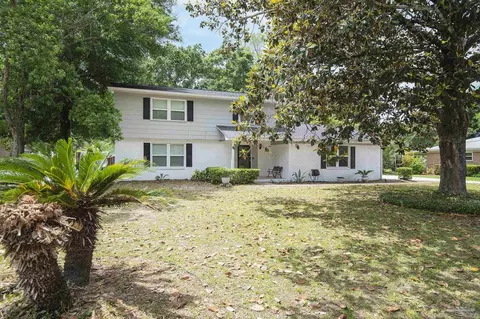 8233 Monticello Dr, Pensacola, FL 32514