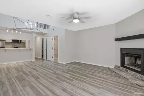 4221 Brookside Dr, Pensacola, FL 32503