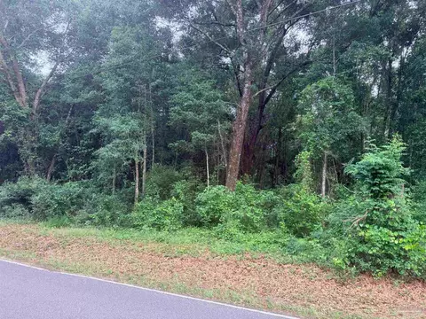 7203 Helms Rd, Pensacola, FL 32526