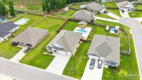 View/Area - 6161 Carson Dr, Milton, FL 32570 photo 7 of 11