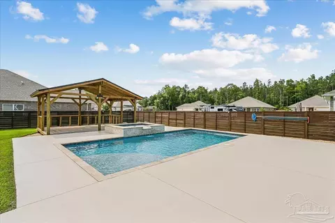 Exterior - 6161 Carson Dr, Milton, FL 32570 photo 7 of 13