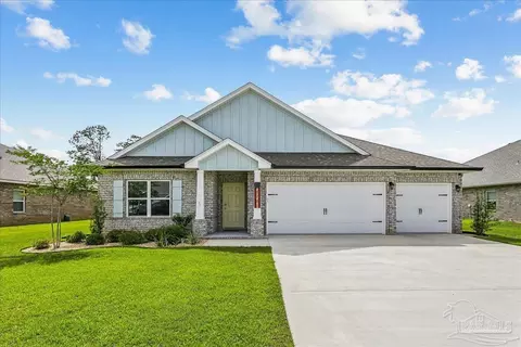 6161 Carson Dr, Milton, FL 32570