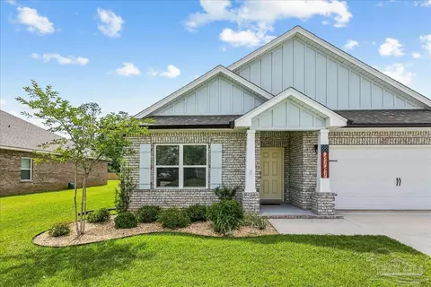 Exterior - 6161 Carson Dr, Milton, FL 32570 photo 4 of 13