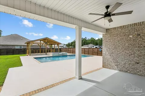Exterior - 6161 Carson Dr, Milton, FL 32570 photo 6 of 13