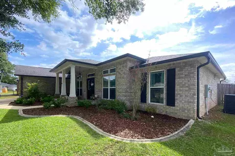 5575 Mill Race Cir, Pace, FL 32571
