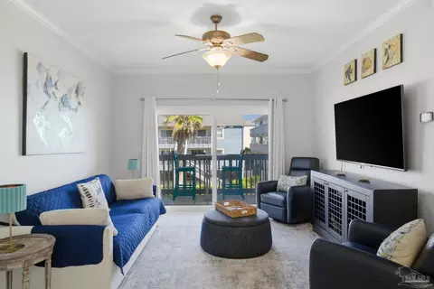 1625 Bulevar Mayor #J9, Pensacola Beach, FL 32561