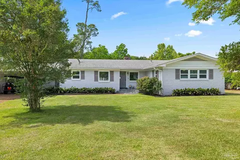 15 Star Lake Dr, Pensacola, FL 32507