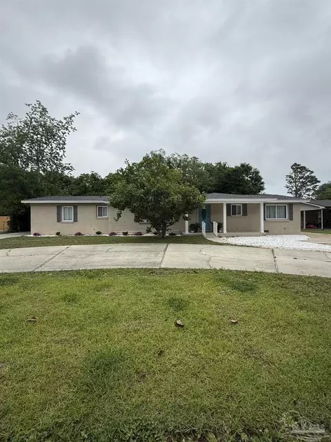 3848 Dunwoody Dr, Pensacola, FL 32503