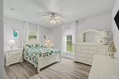 Bedroom - 1918 Pineview Church Rd, Jay, FL 32565 photo 3 of 3
