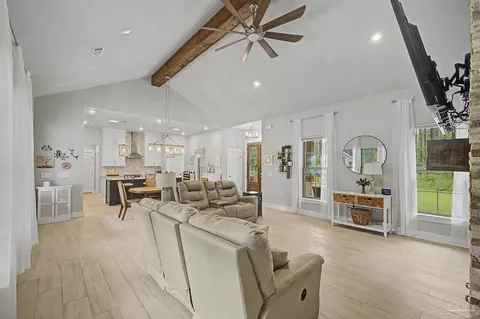Entry Way - 1918 Pineview Church Rd, Jay, FL 32565 photo 2 of 4