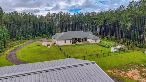 Exterior - 1918 Pineview Church Rd, Jay, FL 32565 photo 5 of 7
