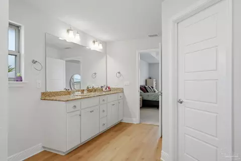 Entry Way - 6512 Benelli Dr, Milton, FL 32570 photo 5 of 5