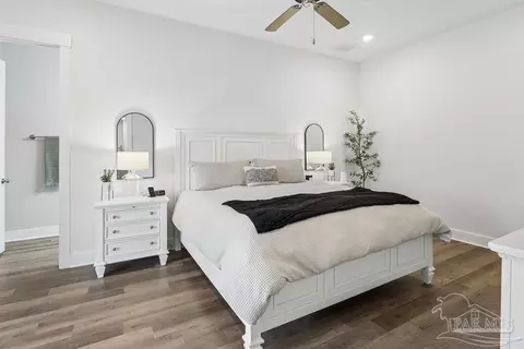 Bedroom - 5912 Dun Barton Ct, Pace, FL 32571 photo 1 of 10
