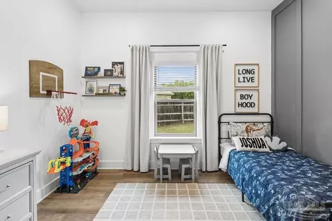 Bedroom - 5912 Dun Barton Ct, Pace, FL 32571 photo 10 of 10
