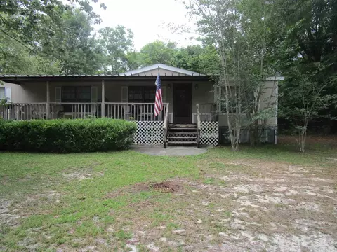 4010 Wilkes St, Pace, FL 32571