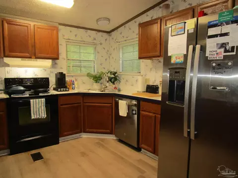 Kitchen - 4010 Wilkes St, Pace, FL 32571 photo 1 of 2