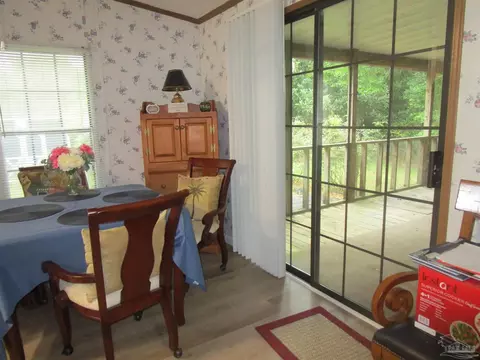 Dining - 4010 Wilkes St, Pace, FL 32571 photo 2 of 2