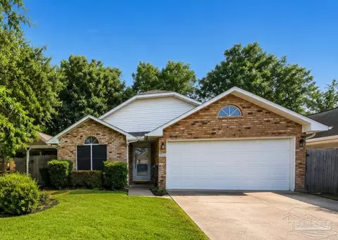 3250 Braxton Cir, Pensacola, FL 32504