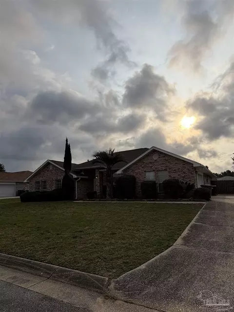 7104 Fitzpatrick Rd, Pensacola, FL 32526