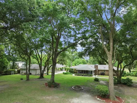 3338 Pursell Ln, Pensacola, FL 32526
