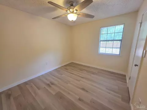 Bedroom - 215 Aza Pl, Crestview, FL 32539 photo 15 of 15