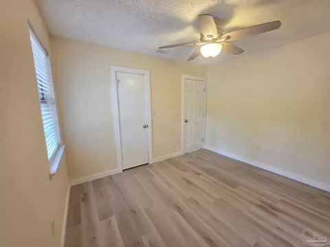 Bedroom - 215 Aza Pl, Crestview, FL 32539 photo 13 of 15