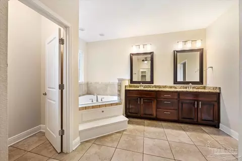 Bath - 3442 Smyer Dr, Pace, FL 32571 photo 2 of 5