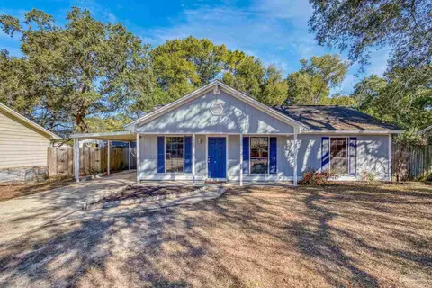 3936 Elmcrest Dr, Pensacola, FL 32504