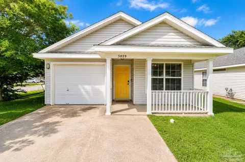 3059 Flintlock Dr, Pensacola, FL 32526