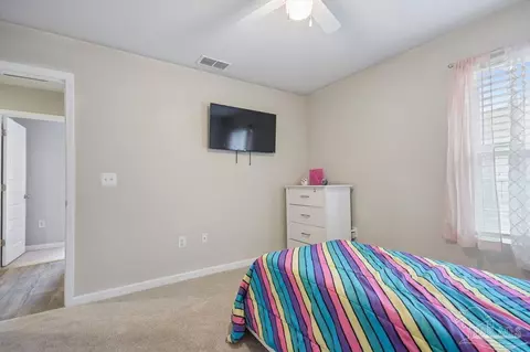 Bedroom - 4656 Red Oak Dr, Milton, FL 32583 photo 10 of 10