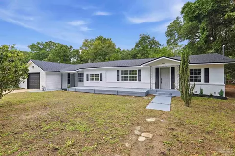 7717 Pontiac Dr, Pensacola, FL 32506